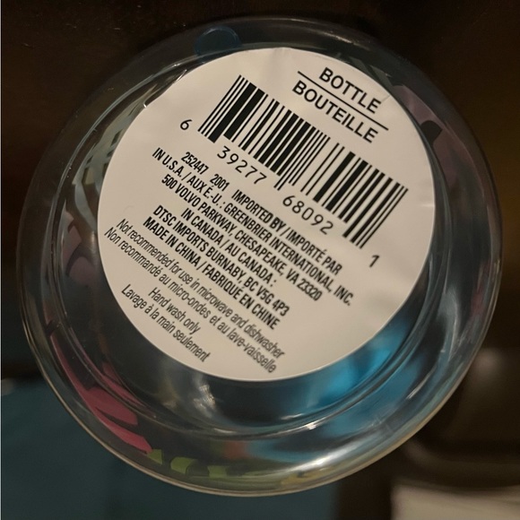 Colorful Toucan Tropical Plastic Reusable Bottle w/Straw, NWOT - Picture 6 of 6